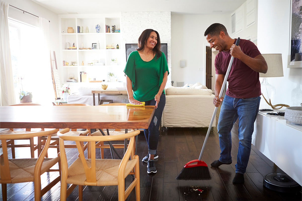 Couple cleaning together